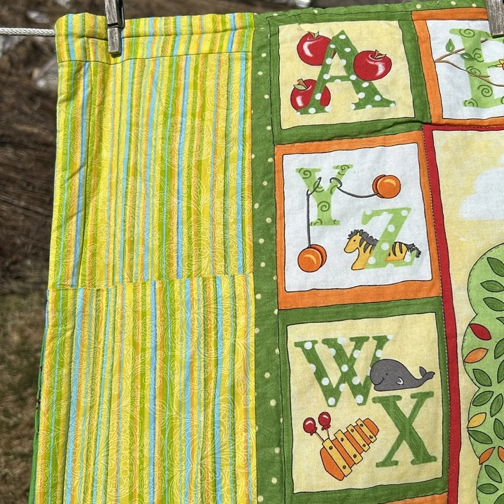 Child Quilt Hand Quilted ABCs Frogs Animals Bugs